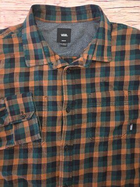 Vans Green Plaid Button-Up Flannel Shirt Medium